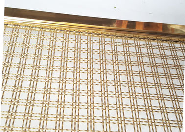 Type de perforation rectangulaire de décoration maille d'armure de balustrade de balustrade avec le cadre de couleur d'or