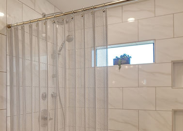 Tissu en aluminium de fil de draperie de bobine en métal de maille pour les rideaux décoratifs en diviseur de douche