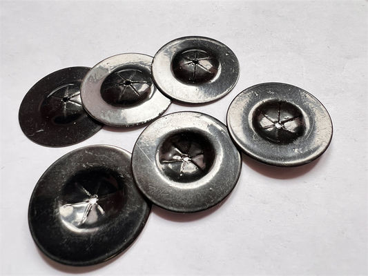 Agrafes en acier inoxydable pour panneaux solaires pour la protection contre les pigeons