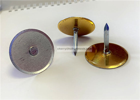 Travaux d'isolation du revêtement des conduits des fixations utilisées tête de tasse CD broches de soudage avec laveuse isolée
