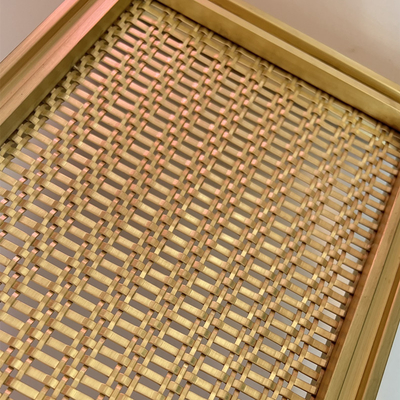 Maille architecturale colorée pour garde-corps et escaliers intérieurs