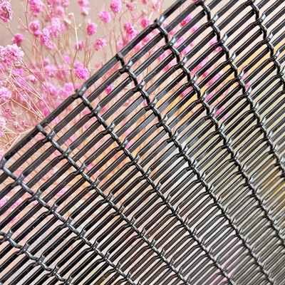 Panneau en treillis d'aluminium noir pour cloison