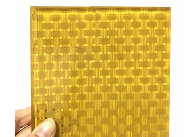 Verres stratifiés architecturaux en treillis métallique pour espaces de vente au détail