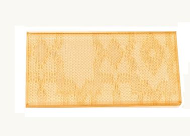 Verre coloré teinté, laminé avec treillis métallique pour façade de bâtiment