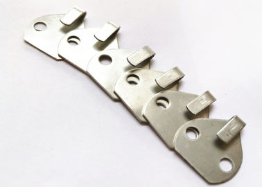 Ancrage isolant en acier inoxydable pour fixer les couvertures amovibles