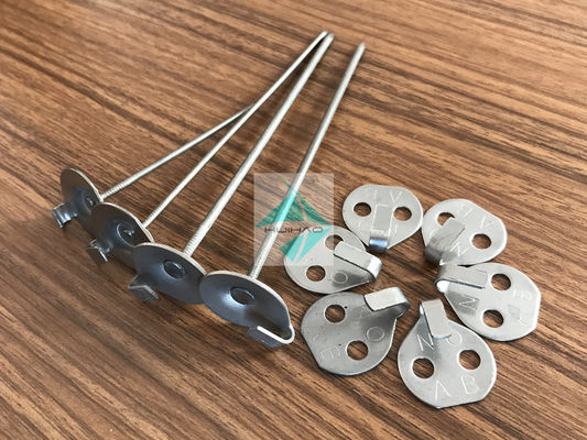 Ancrage isolant en acier inoxydable pour fixer les couvertures amovibles