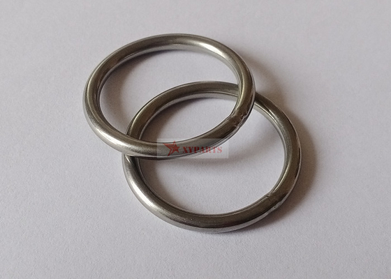 Rings soudés en acier inoxydable de 3x30 mm Fermetures isolantes pour la protection thermique et acoustique des pompes