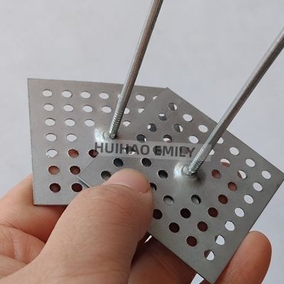 Ventilation de la base d'isolation perforée, accrochage de l'isolateur, broches de fixation d'isolation de 2 à 1/2 pouces