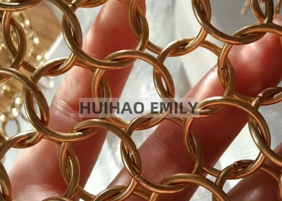 Anneau en or Maille Chaîne Type de tissage en cotte de mailles en acier inoxydable Rideau en maille métallique rond