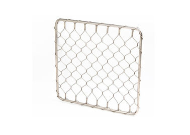 X - Tendez la barrière architecturale flexible de maille de câble de diamant avec le cadre rond de tube