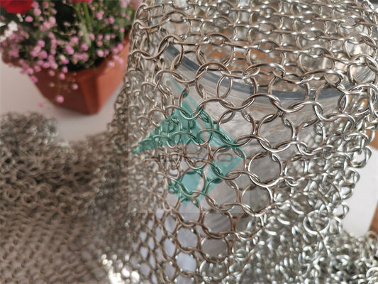 Soudure d'acier inoxydable plaquant le diamètre externe du fil 20mm de Ring Mesh Curtain 2mm